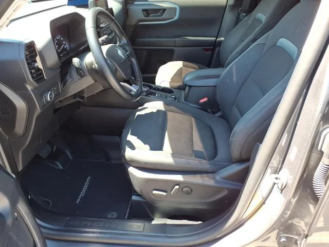 Used 2022 Gray Ford Badlands image 17