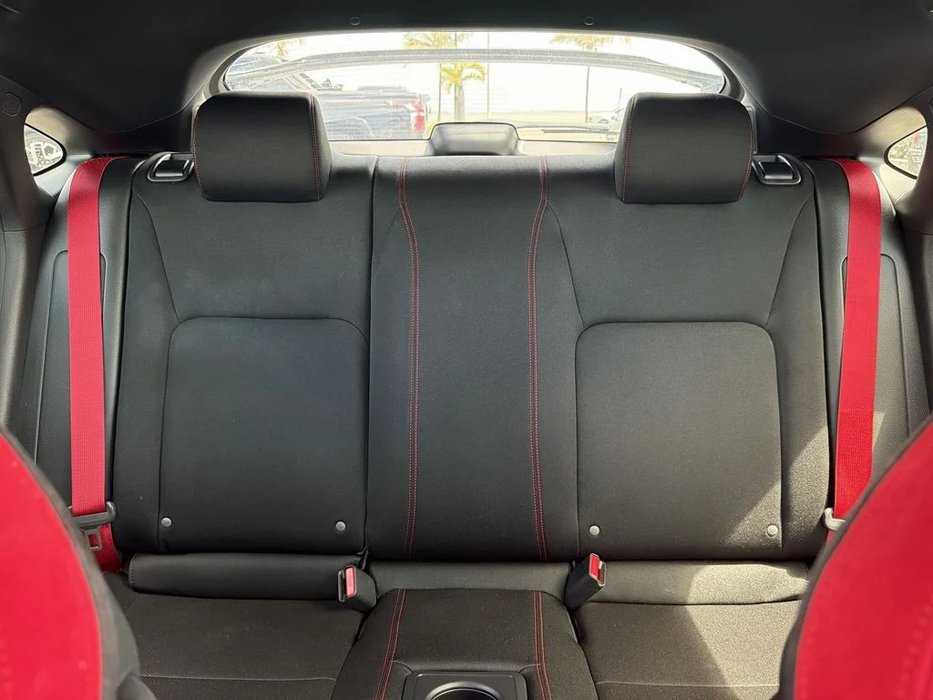 Used 2025 White Honda  image 13