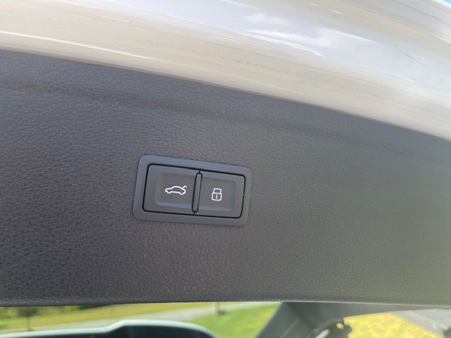 Used 2024 White Audi S line Premium image 10