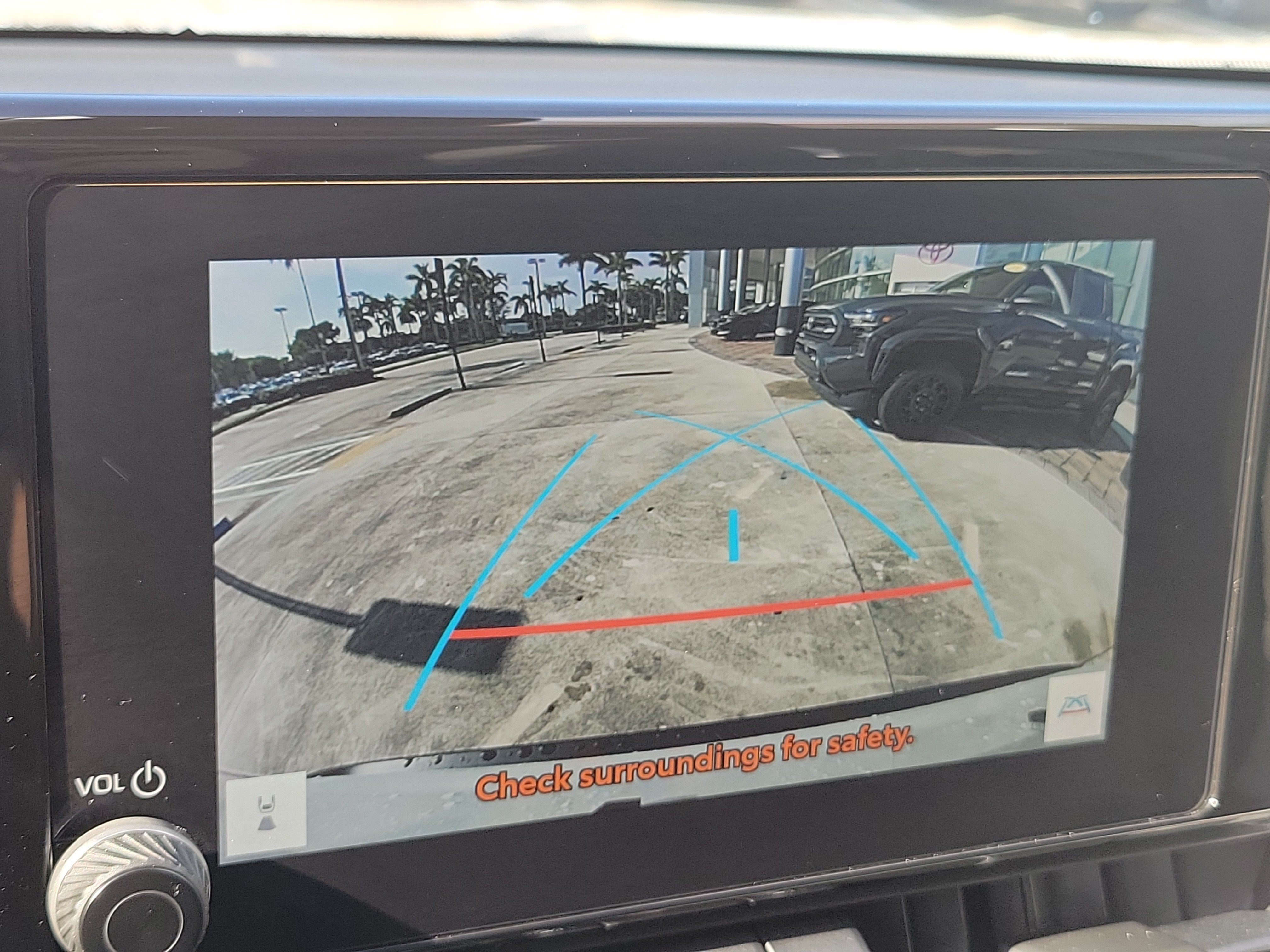 Certified Used 2025 Pearl Toyota XLE Premium image 32