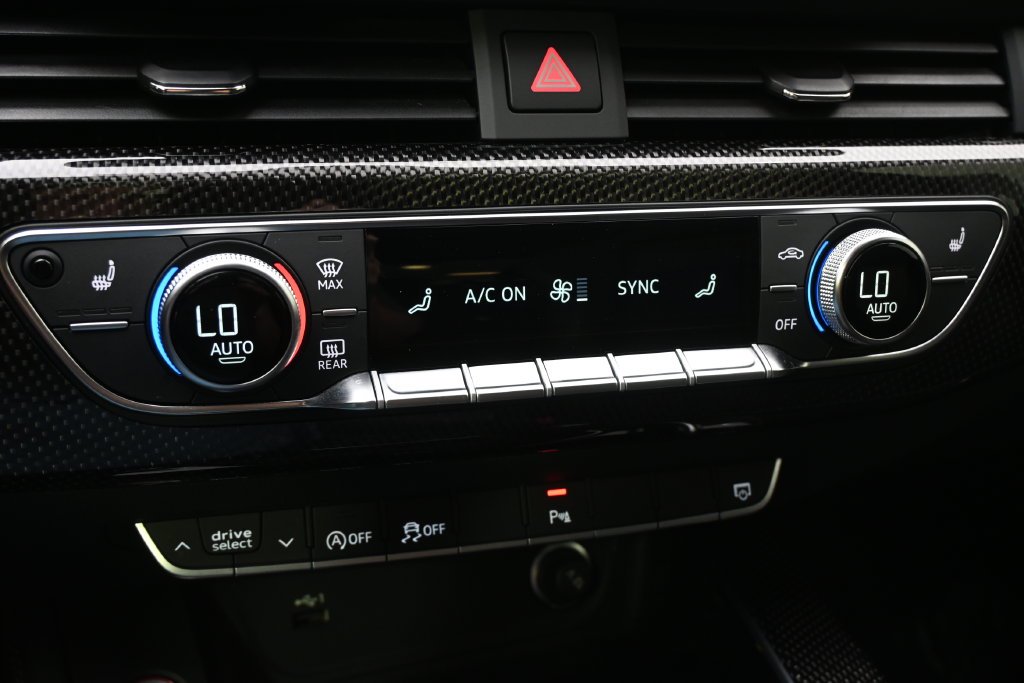 2023 Audi S4 Premium Plus - Photo 29