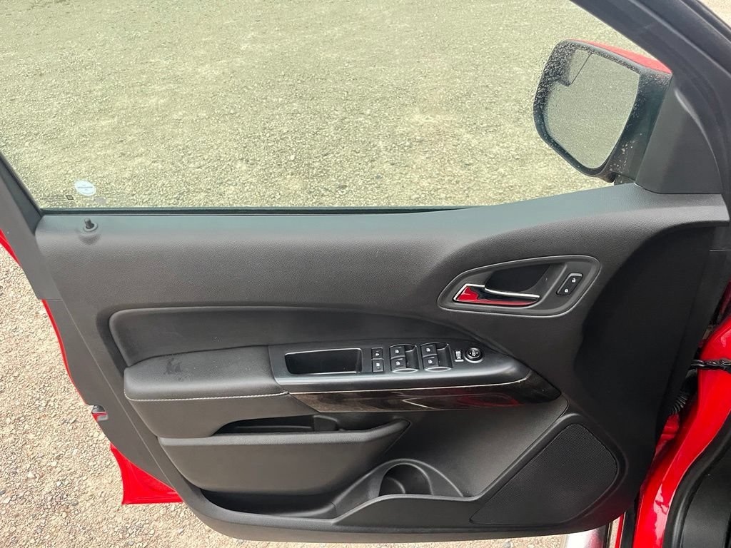 Used 2016 CARDINAL RED GMC 4WD SLE image 11