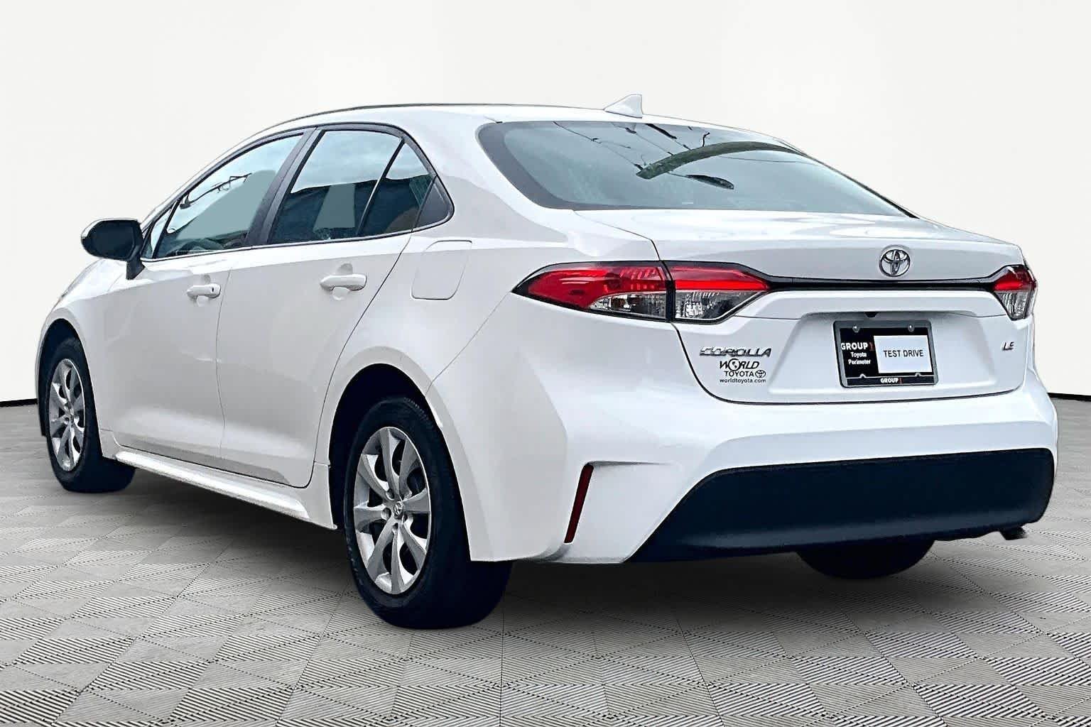 Used 2024 Ice Cap Toyota LE image 12