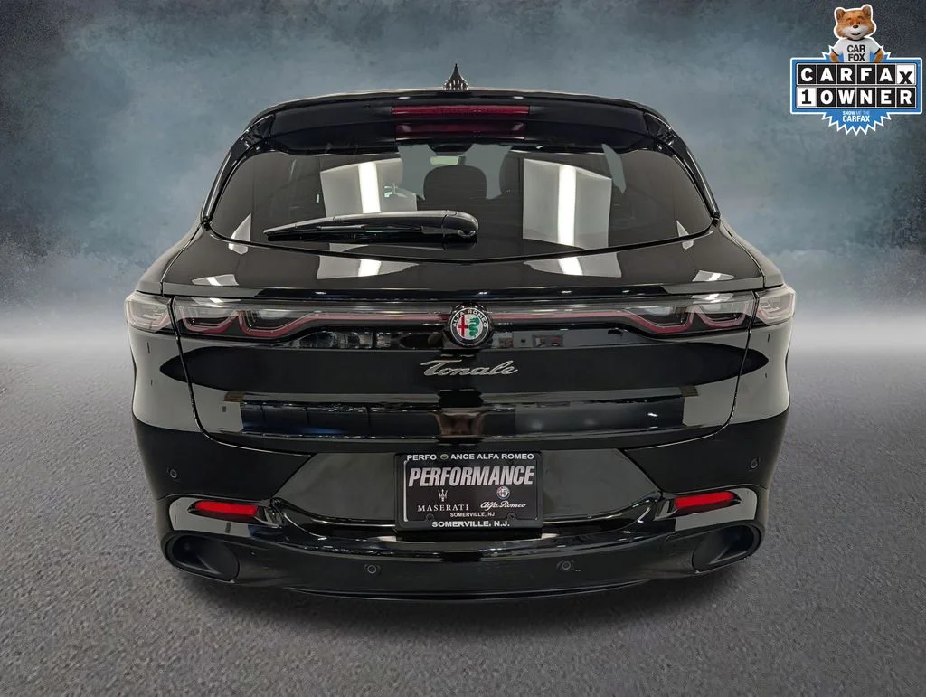 Used 2025 Black Alfa Romeo  image 5
