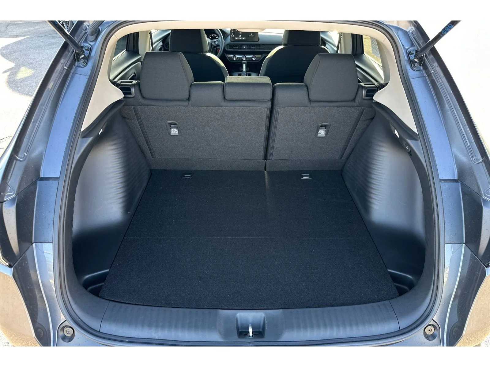 Certified Used 2027 Modern Steel Metallic Honda LX image 17