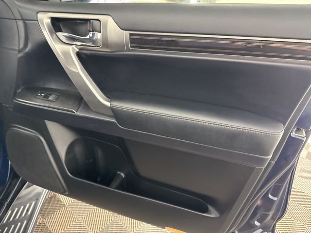 2023 Lexus GX PREMIUM - Photo 25
