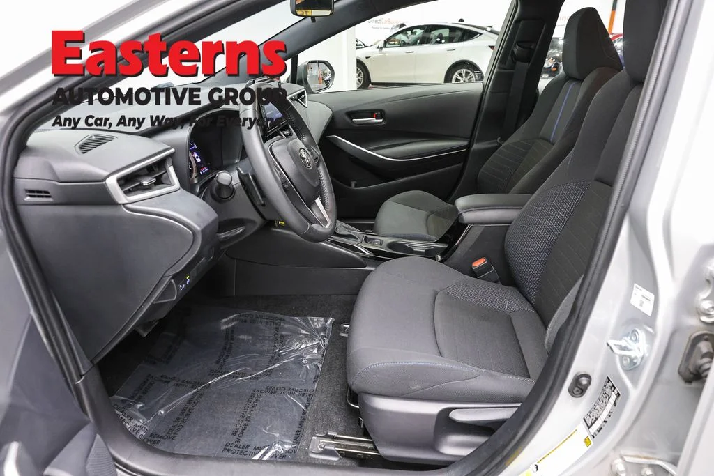 Used 2022 Silver Toyota SE image 13
