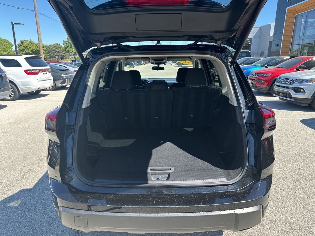 Used 2025 Black Nissan SV image 12