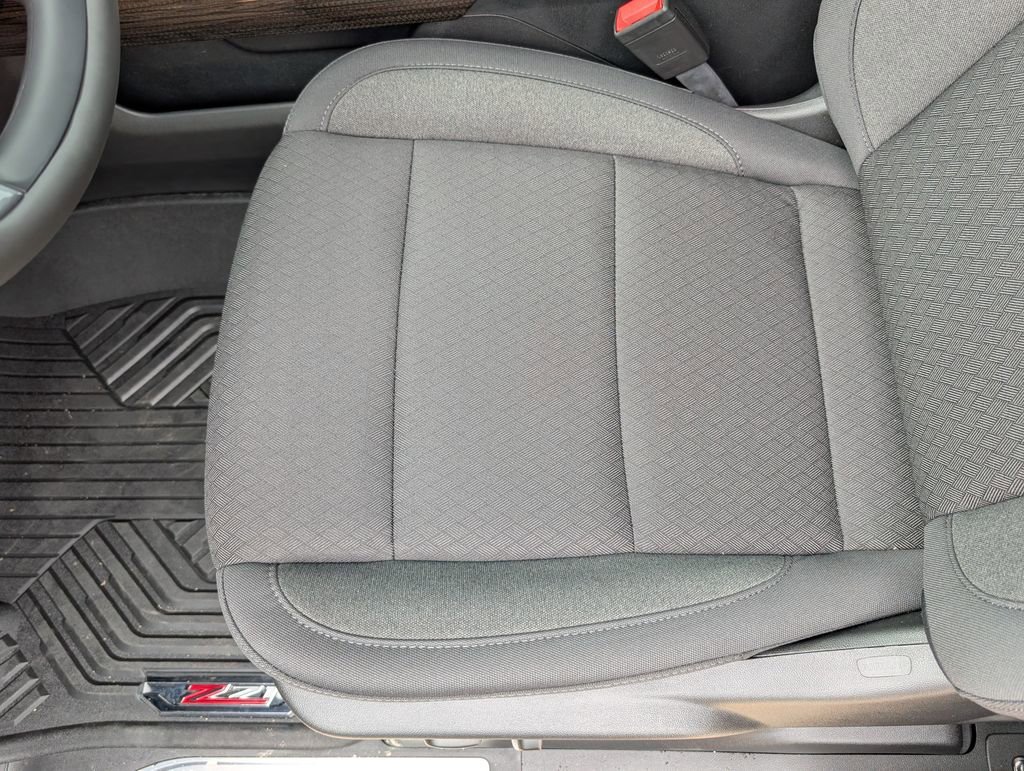 2026 Chevrolet Silverado 1500 LT - Photo 10