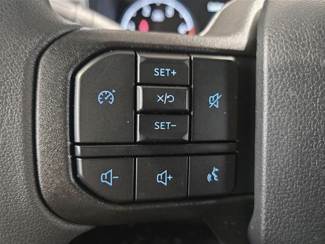 New 2026 Oxford White Ford F-250® XL image 103