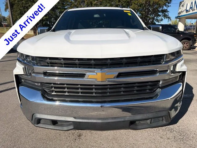 Used 2020 White Chevrolet LT image 8