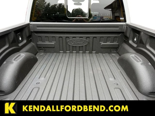 Used 2023 White Ford Lariat image 18