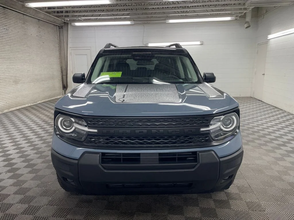 New 2025 Gray Ford Big Bend image 14