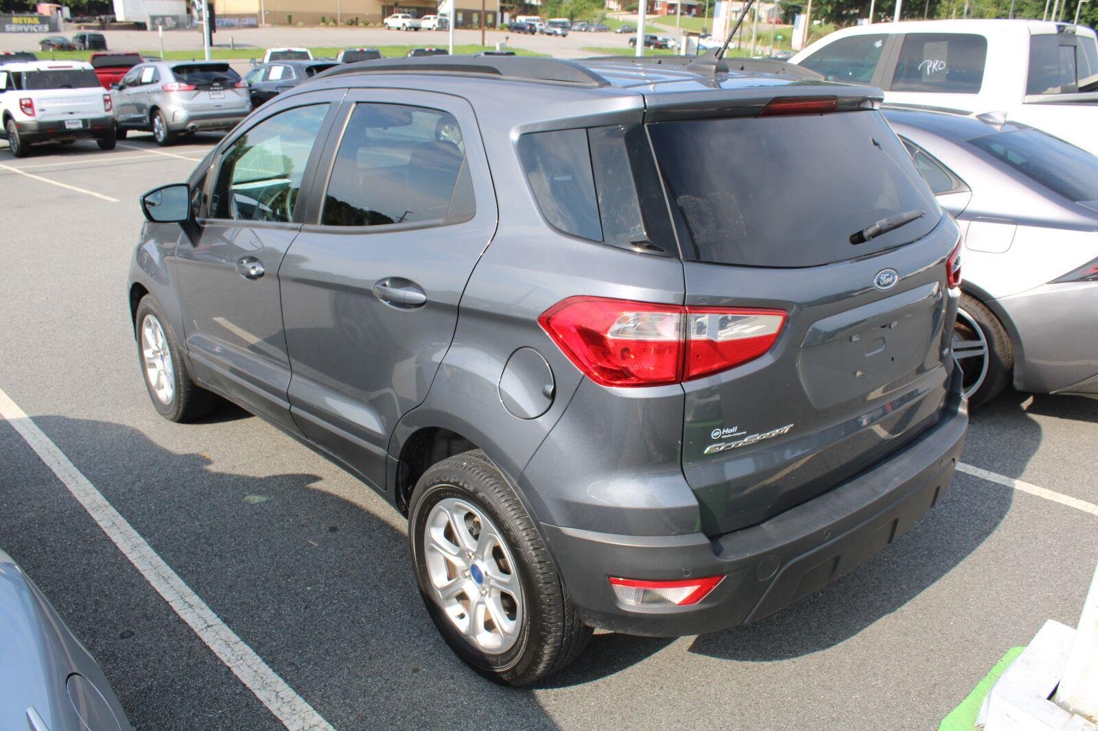 Used 2021 Smoke Ford SE image 8