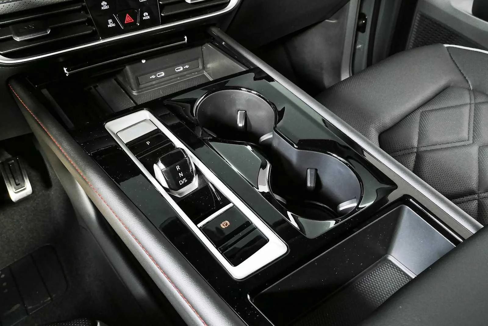 New 2026 Pure Gray Volkswagen 2.0T Peak Edition image 18