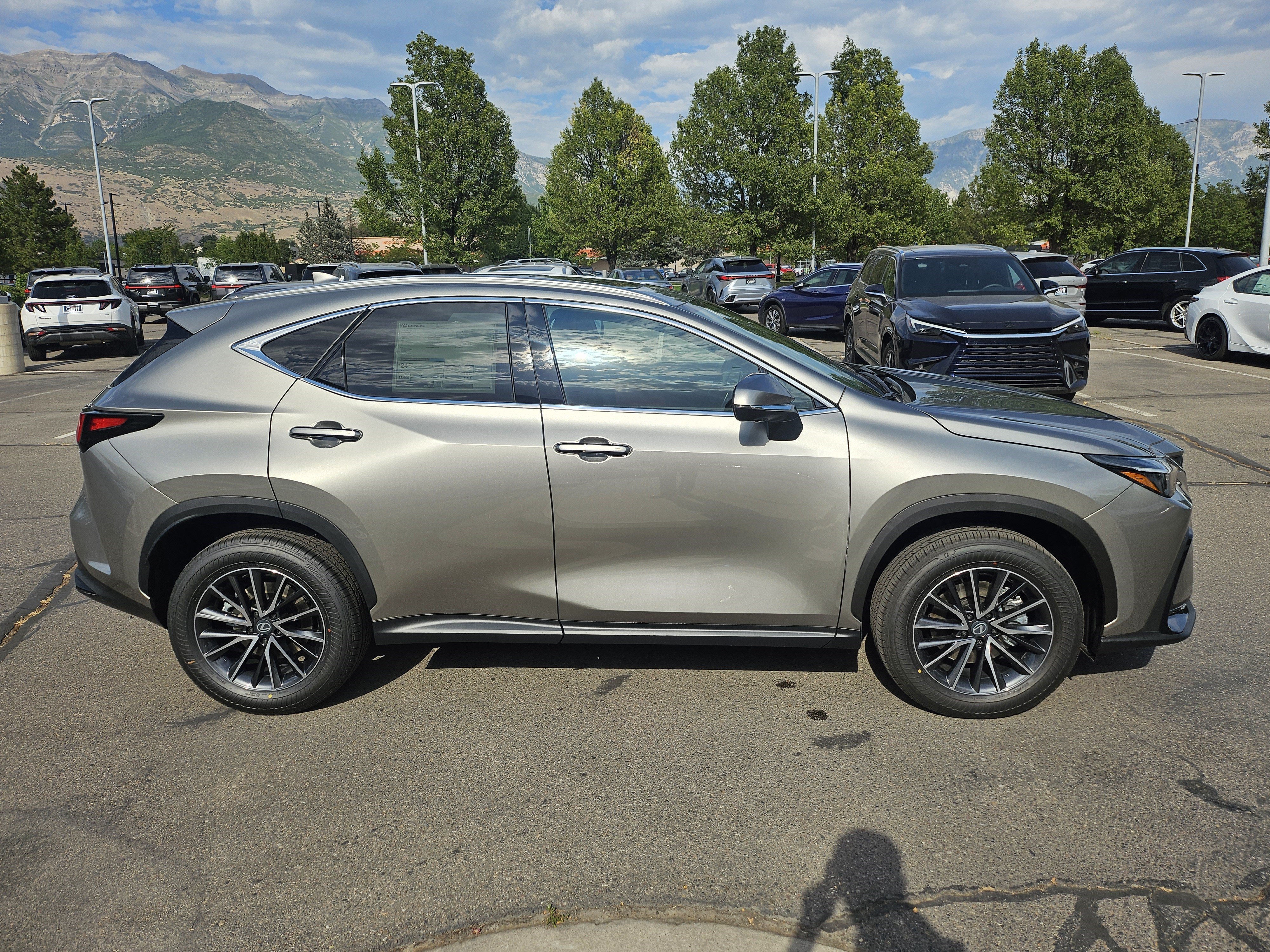 New 2026 Atomic Silver Lexus PREMIUM image 13