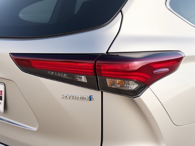Certified Used 2024 Silver Toyota Limited image 11