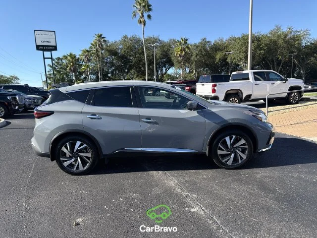 Used 2023 Gray Nissan SL FWD image 3