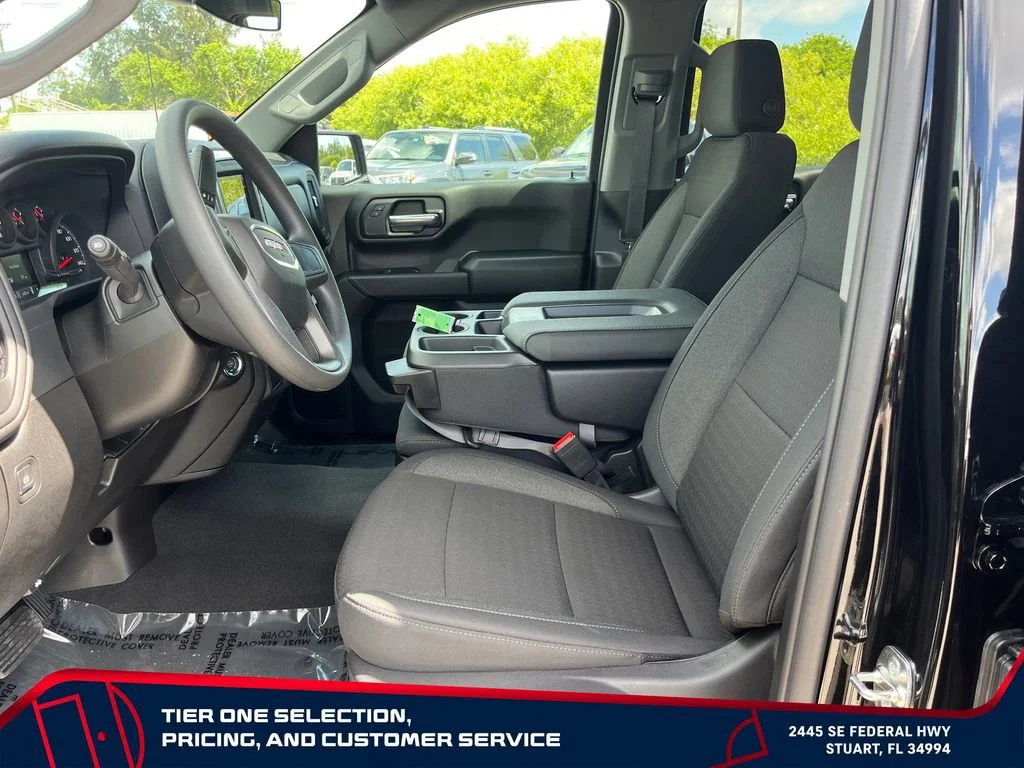 New 2026 Onyx Black GMC Pro image 9
