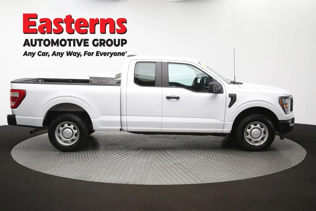 Used 2023 White Ford XL image 43