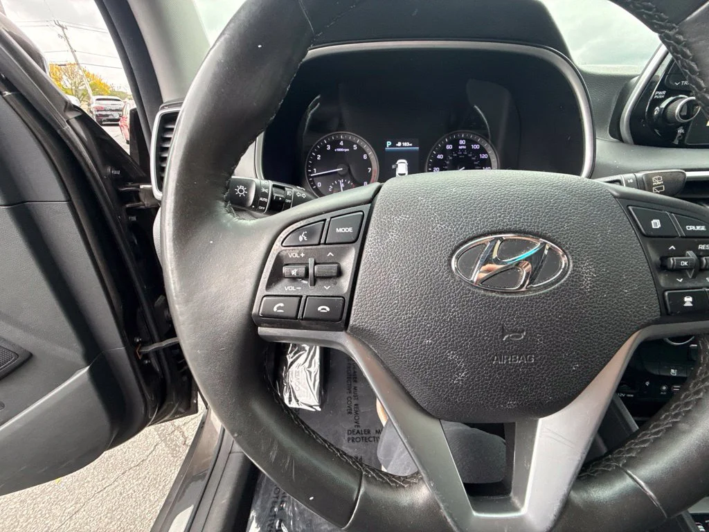 Used 2019 Green Hyundai Ultimate image 19