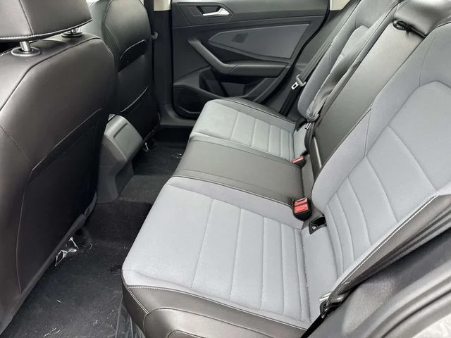 New 2026 Silver Volkswagen 1.5T SE image 11