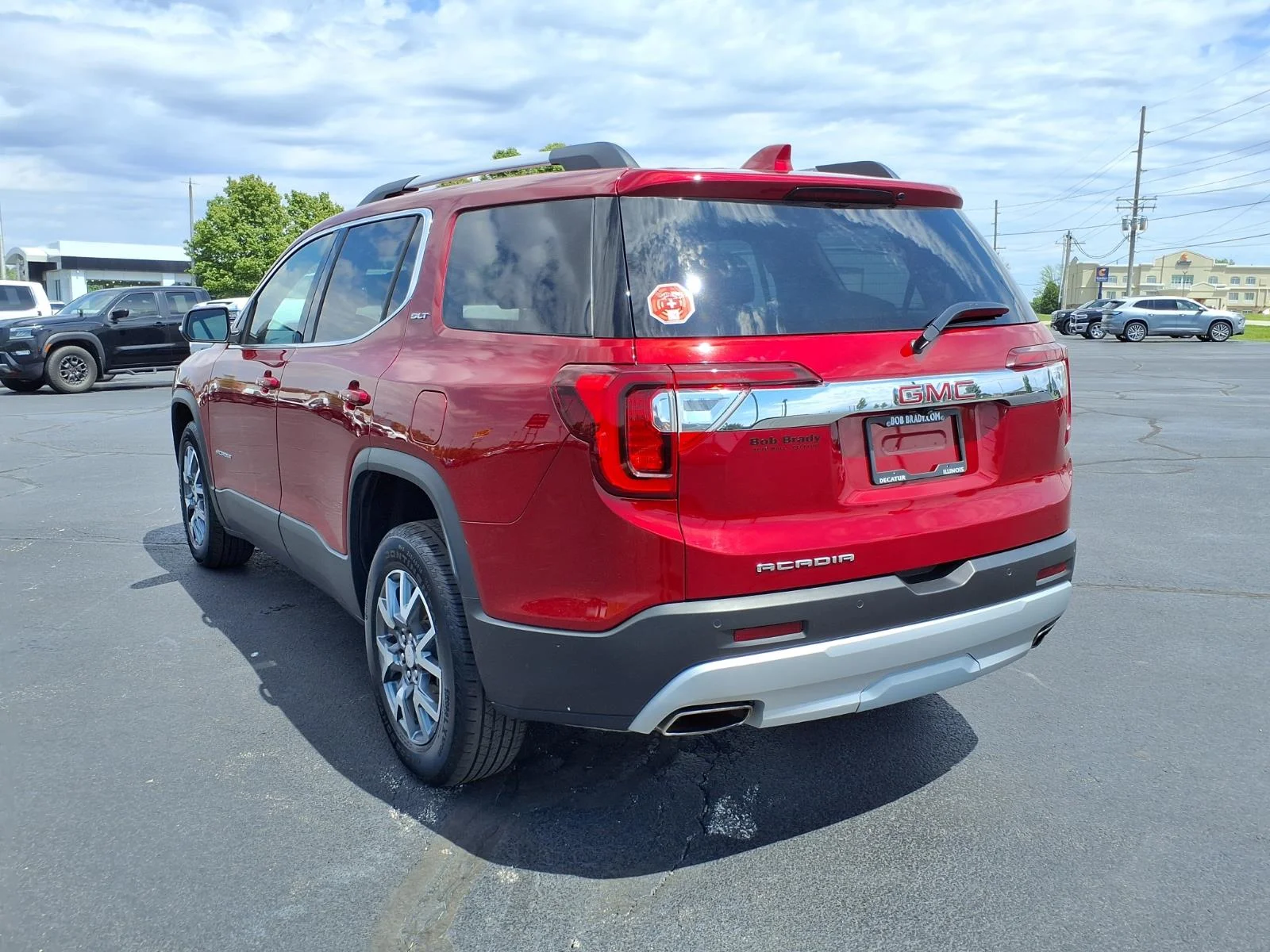 Used 2023 Red GMC SLT image 15