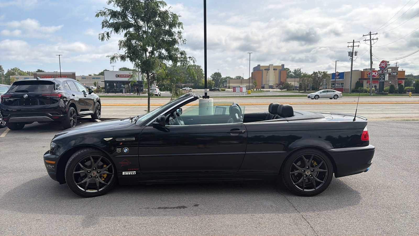 Used 2004 Jet Black BMW 325Ci image 22