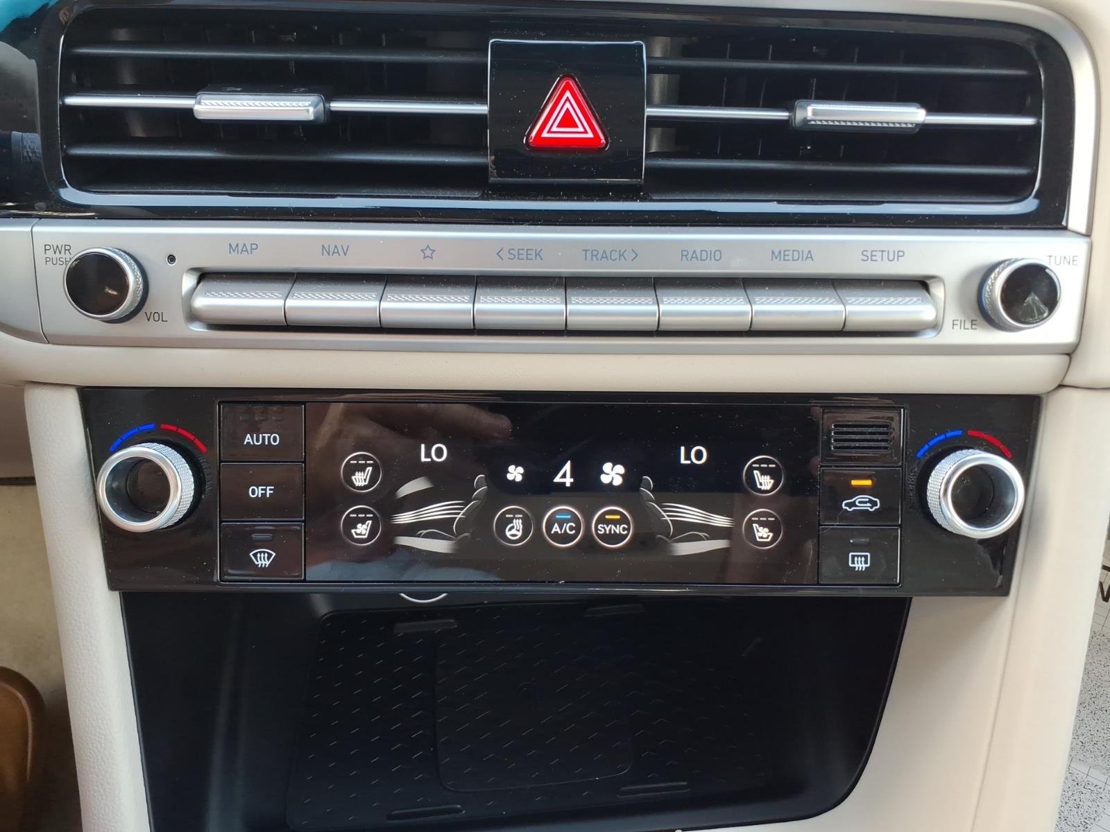 2026 GENESIS G70 Prestige - Photo 22