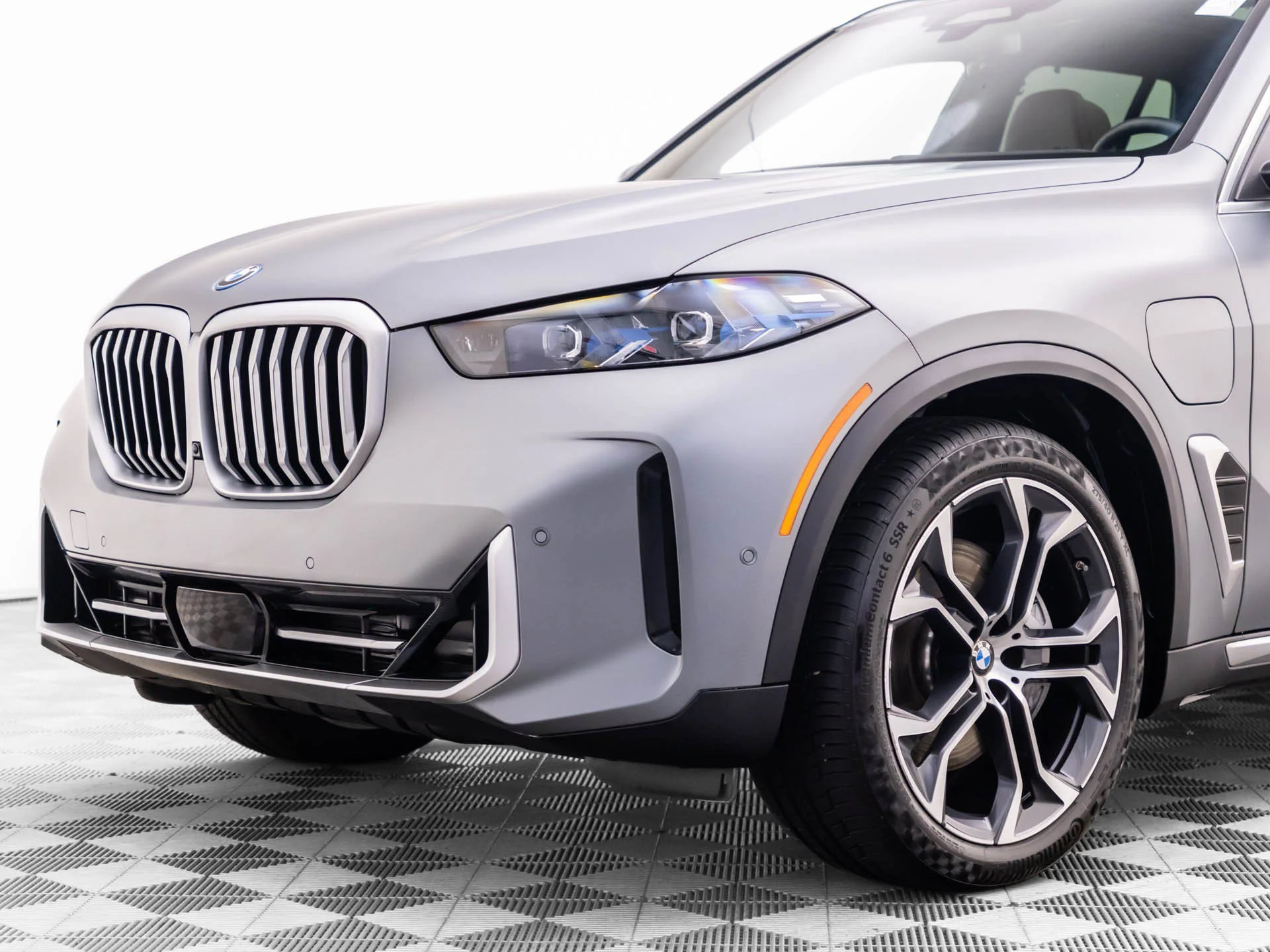 Certified Used 2026 Gray BMW xDrive50e image 39