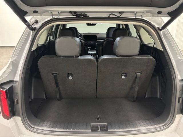 Used 2025 Gray Kia SX image 7