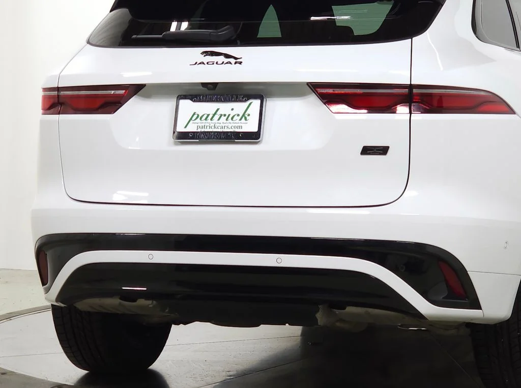 Used 2026 White Jaguar P250 R-Dynamic S image 8