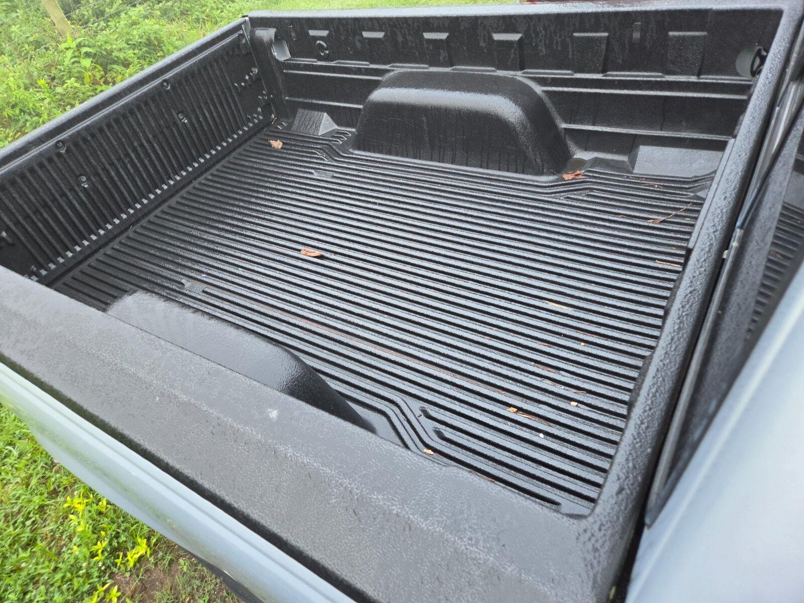 Used 2003  Ford XLT Appearance image 6