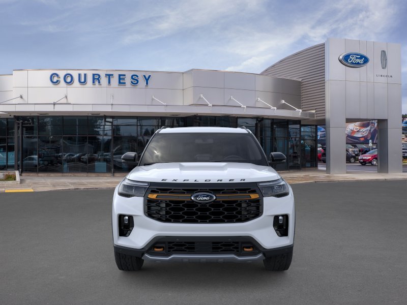 New 2026 Space White Metallic Ford Tremor® image 6