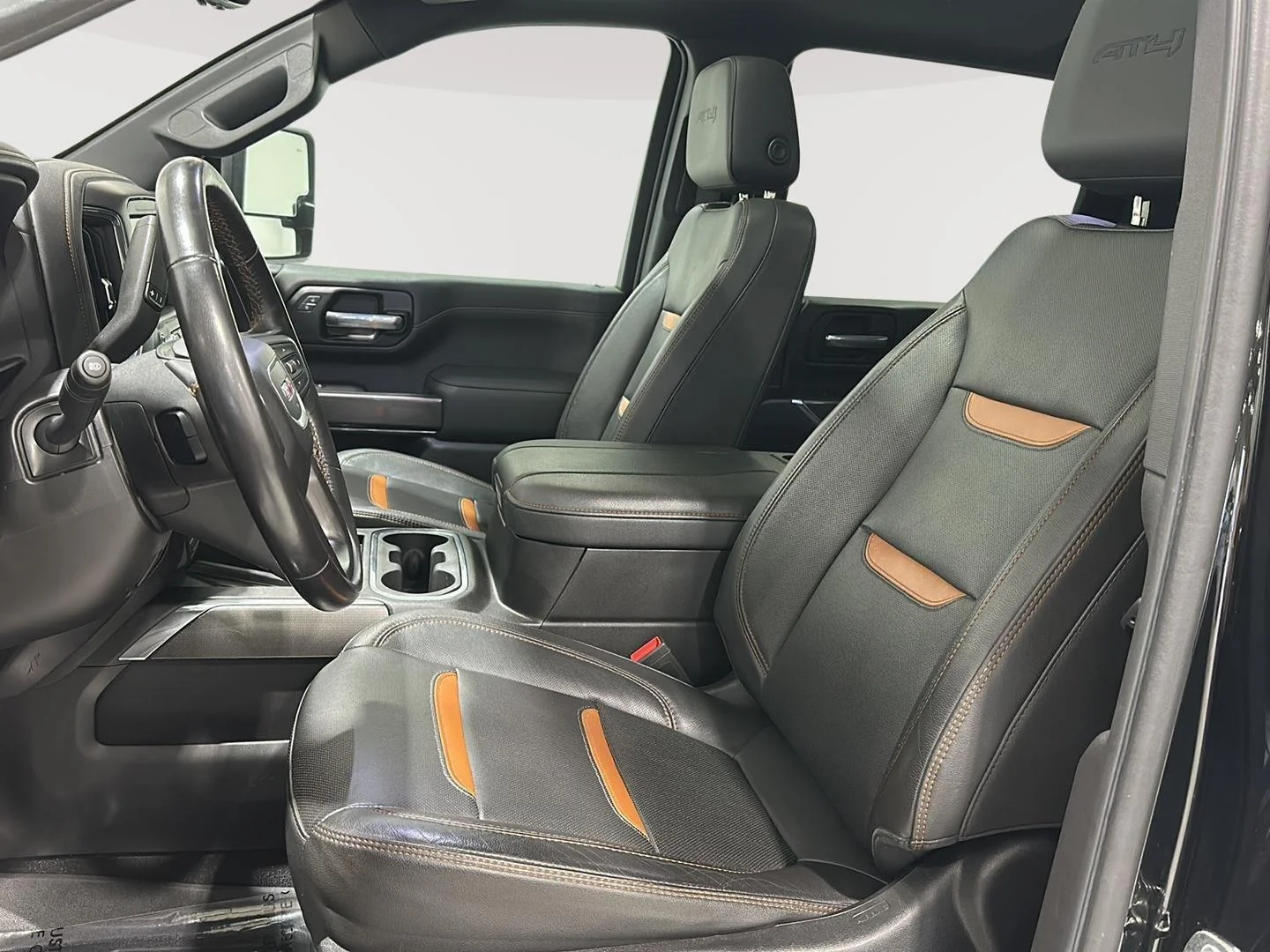 Used 2023 ONYX BLACK GMC AT4 image 16