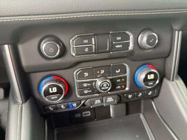 Used 2024 Black Chevrolet Premier image 22