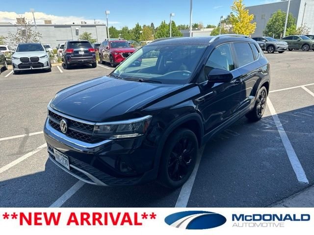 Used 2022 Black Volkswagen 1.5T SE image 1