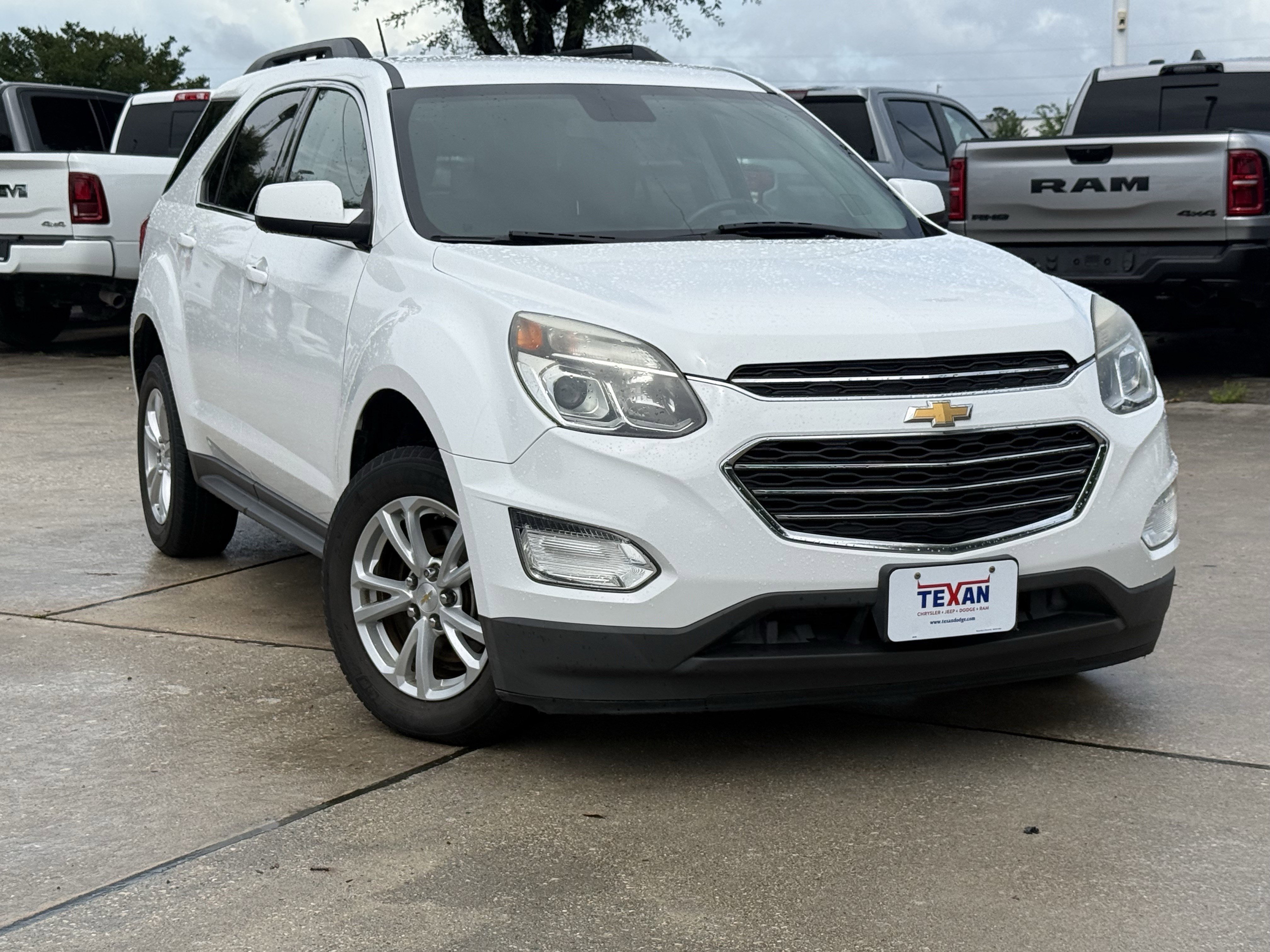 Used 2017 Chevrolet Equinox LT with VIN 2GNALCEK6H1514692 for sale in Humble, TX