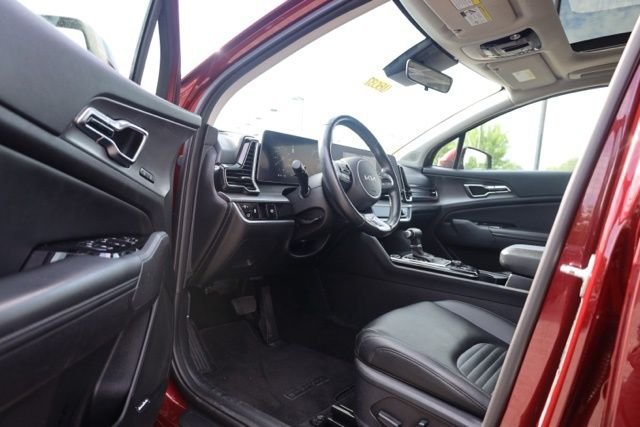 Used 2023 Red Kia SX-Prestige image 16