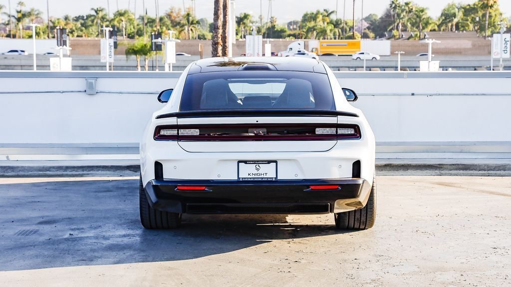 2024 Dodge Charger Daytona Scat Pack - Photo 8