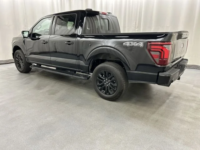 Used 2026  Ford Lariat image 3