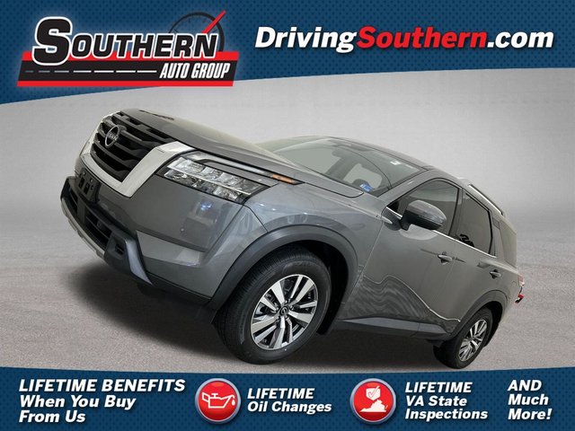 2023 Nissan Pathfinder SL