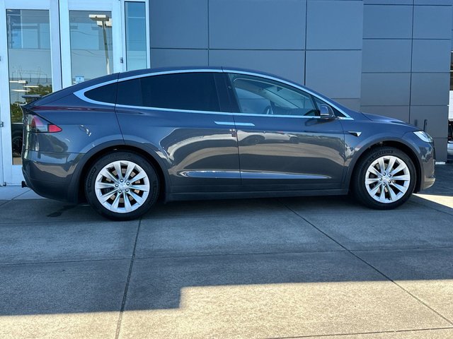 2018 Tesla Model X 75D