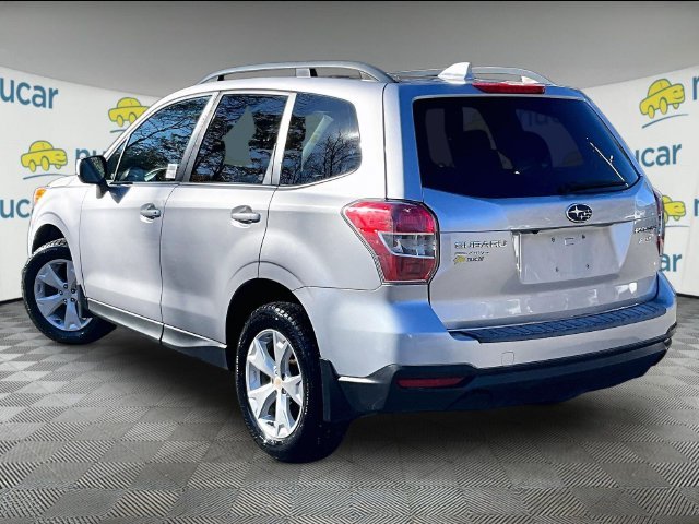 Used 2016 Silver Subaru 2.5i Premium image 2