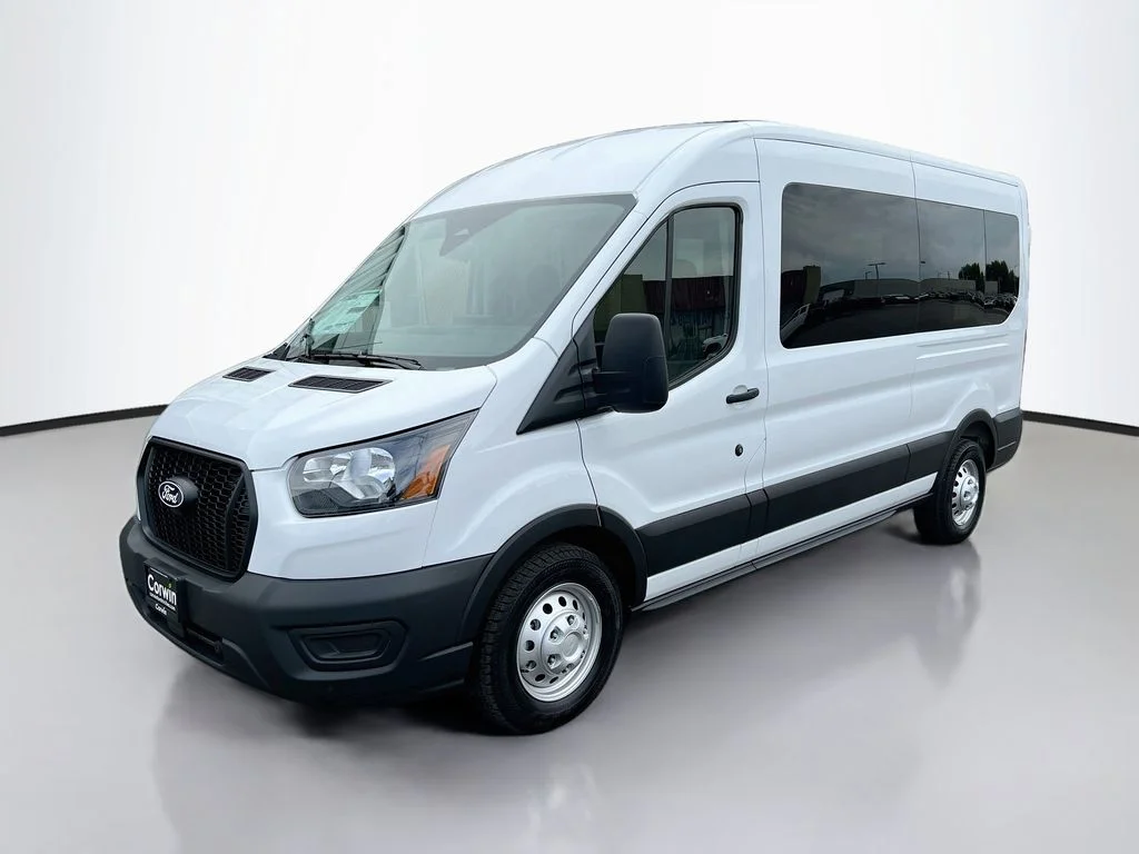 New 2026 Oxford White Ford XL image 5