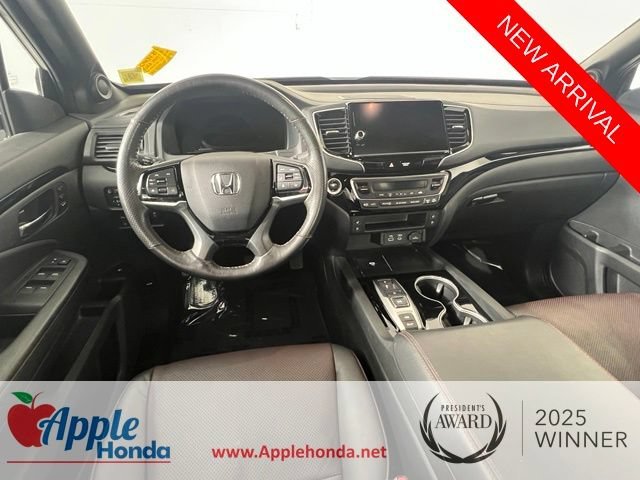 Used 2025 Platinum White Pearl Honda AWD BLACK EDITION image 56