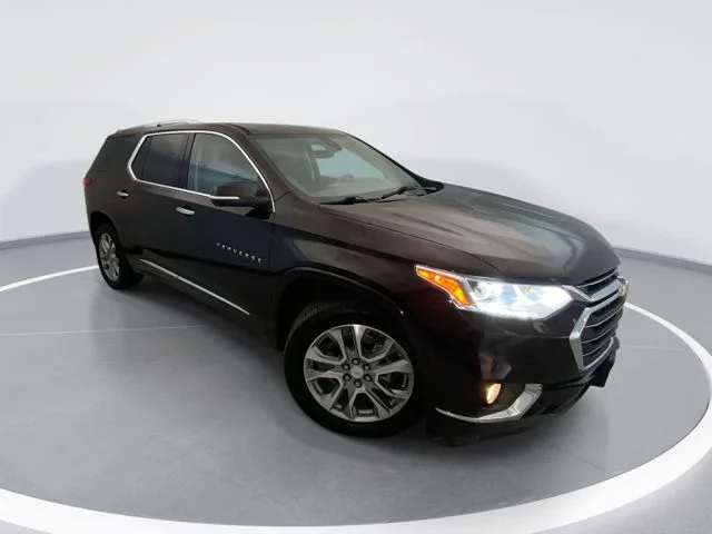 Used 2021 Red Chevrolet Premier image 1
