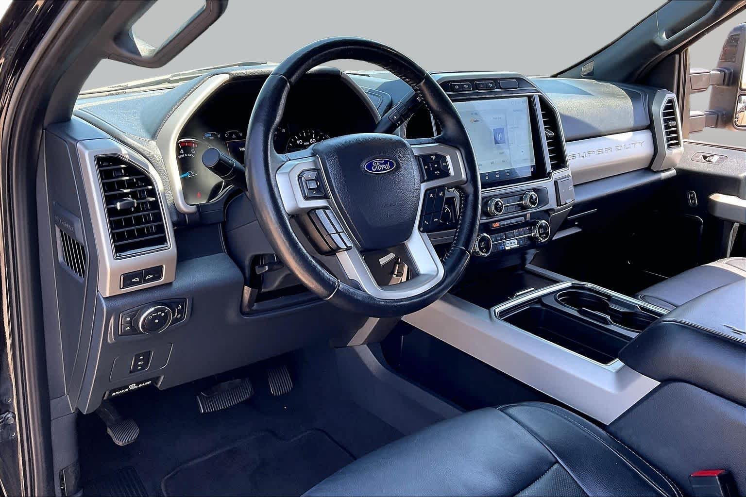 Used 2022 Agate Black Ford LARIAT image 16