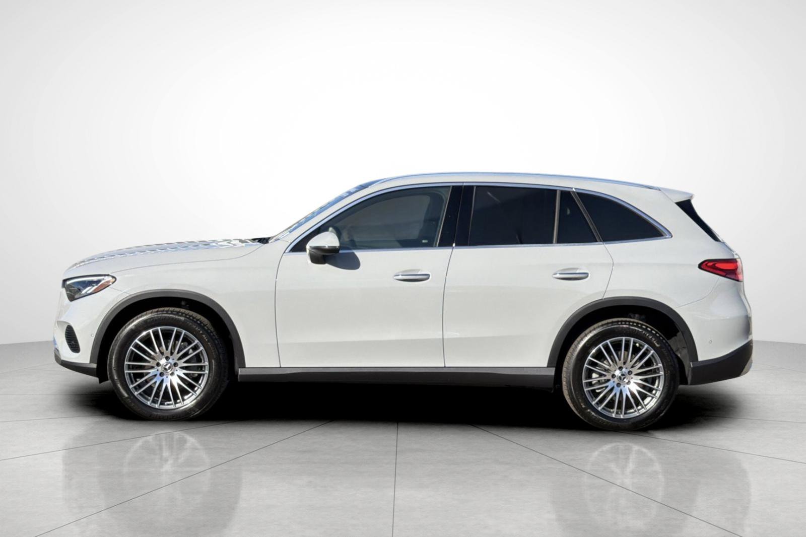 Certified Used 2026 Gray Mercedes-Benz GLC 300 image 30