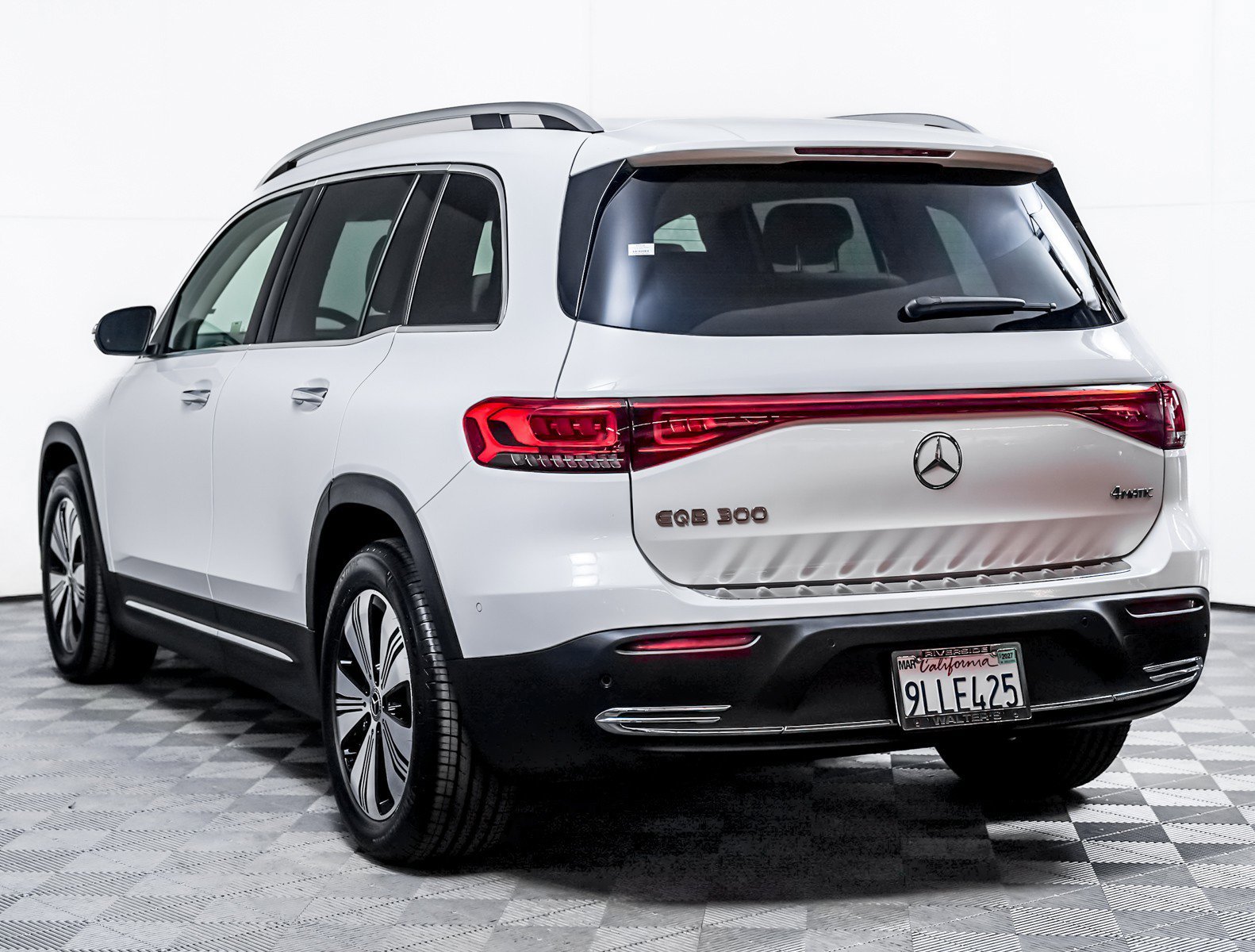 Certified 2023 Mercedes-Benz EQB Base with VIN W1N9M0KB7PN074662 for sale in Riverside, CA